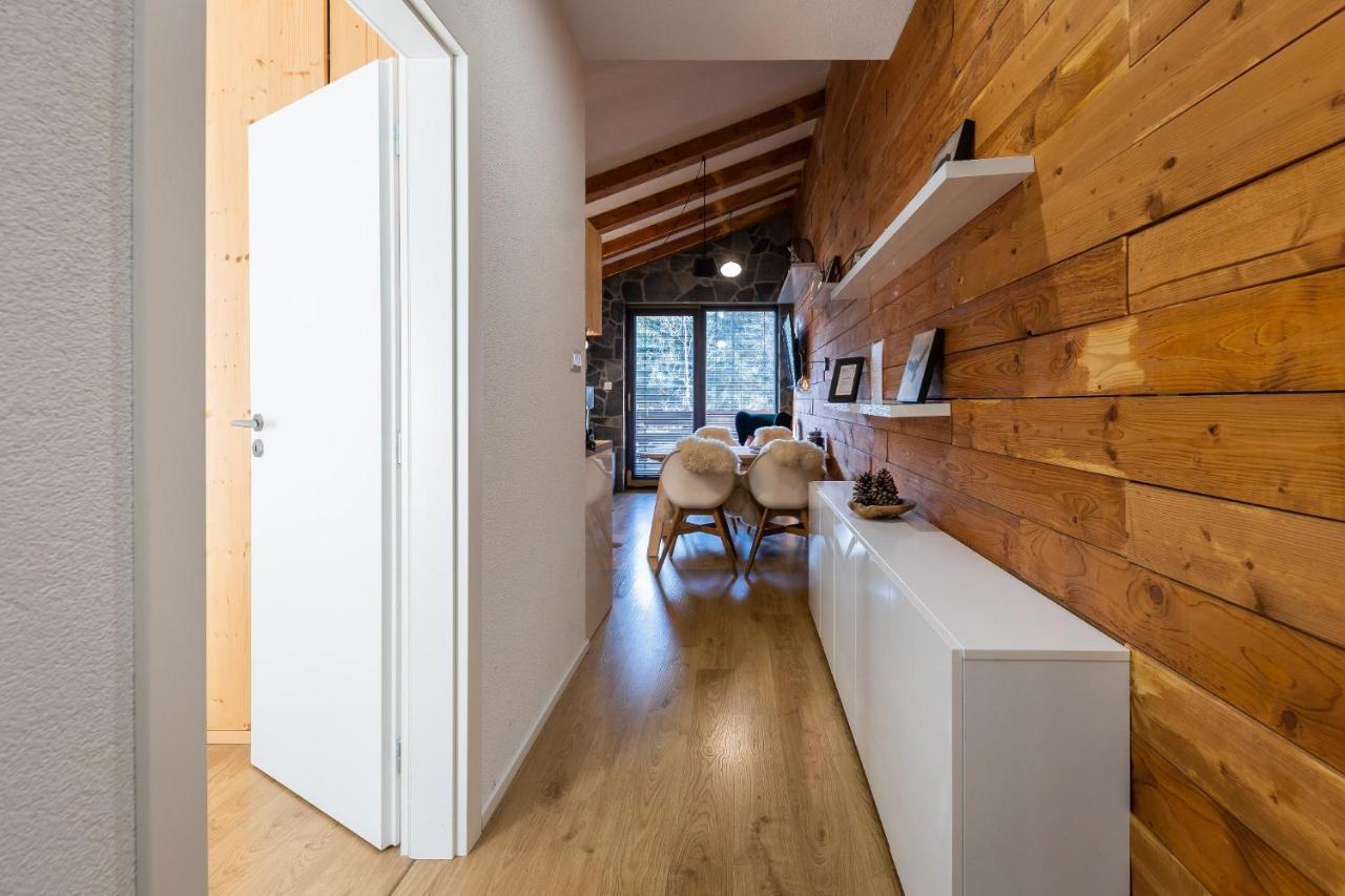 Lucnica Apartments タレ エクステリア 写真